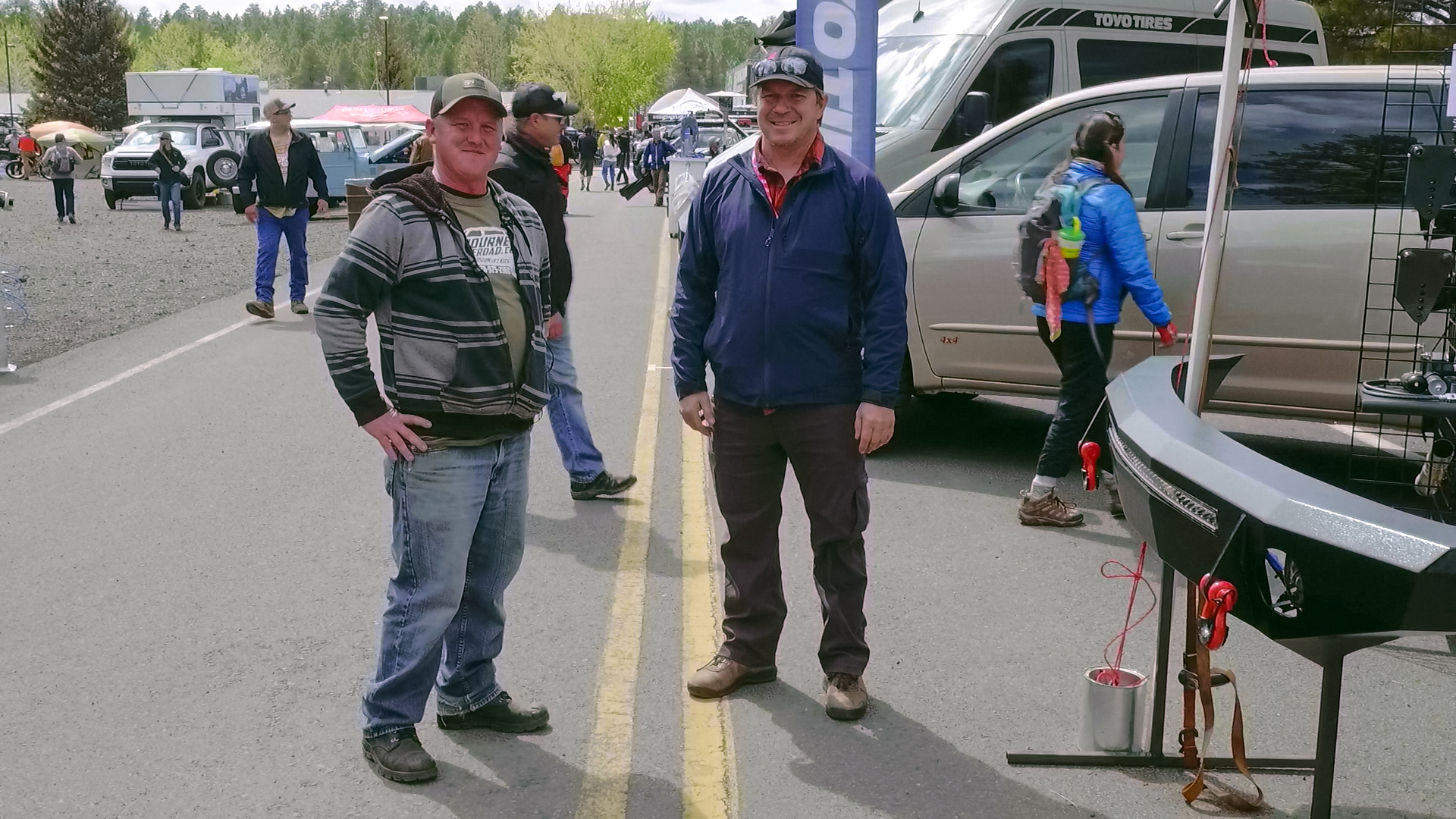 Dirt Every Day Extra 32, Episode 679 Lift Kits for Astro Vans