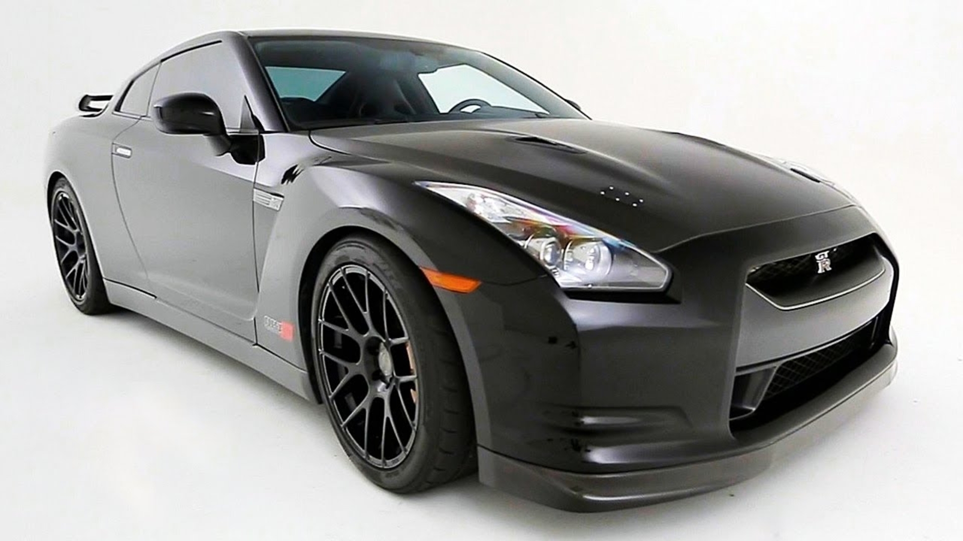 Nissan gtr alpha 12