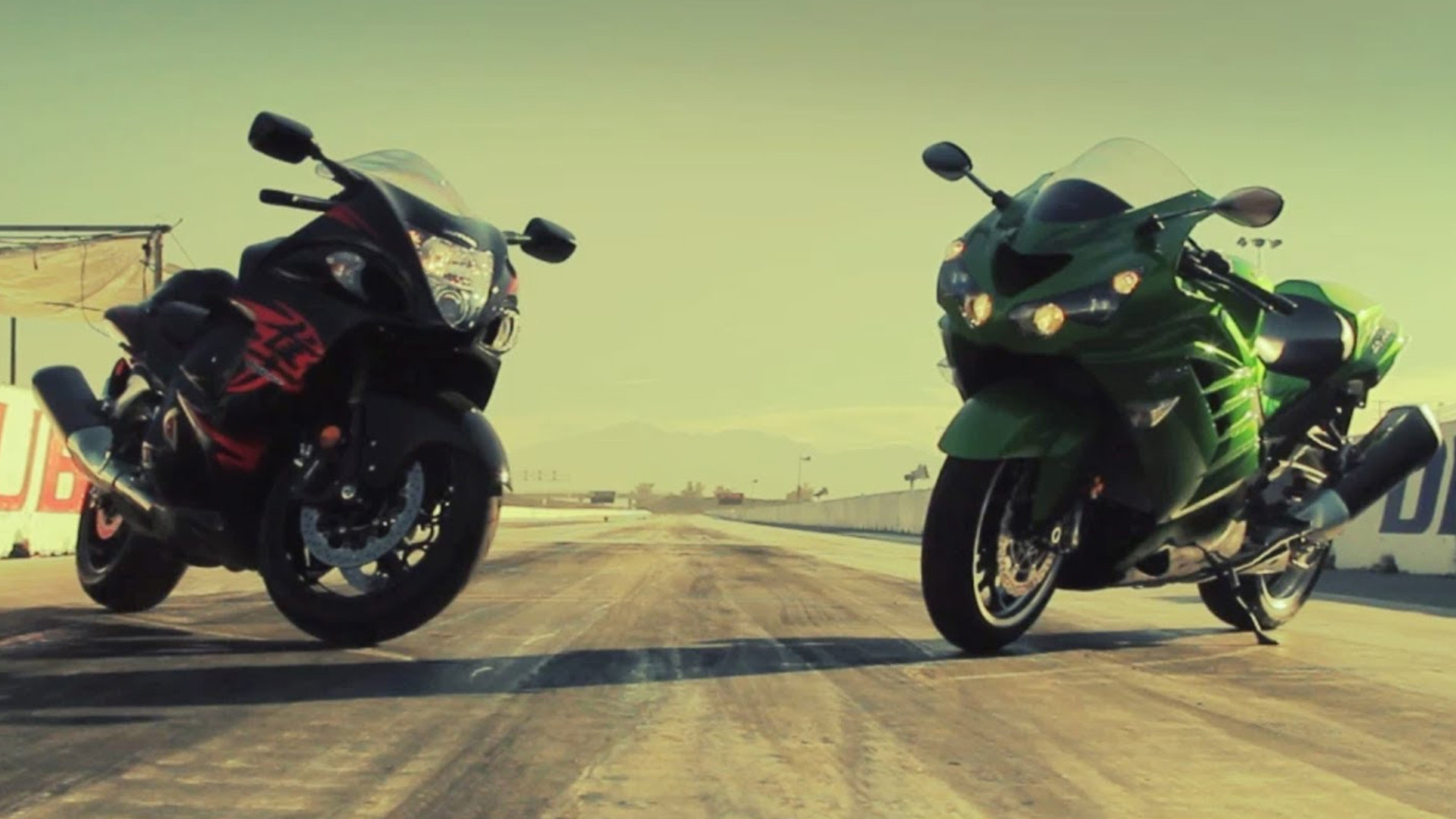 Head 2 Head 1 Episode 2 Kawasaki Zx 14r Vs Suzuki Hayabusa