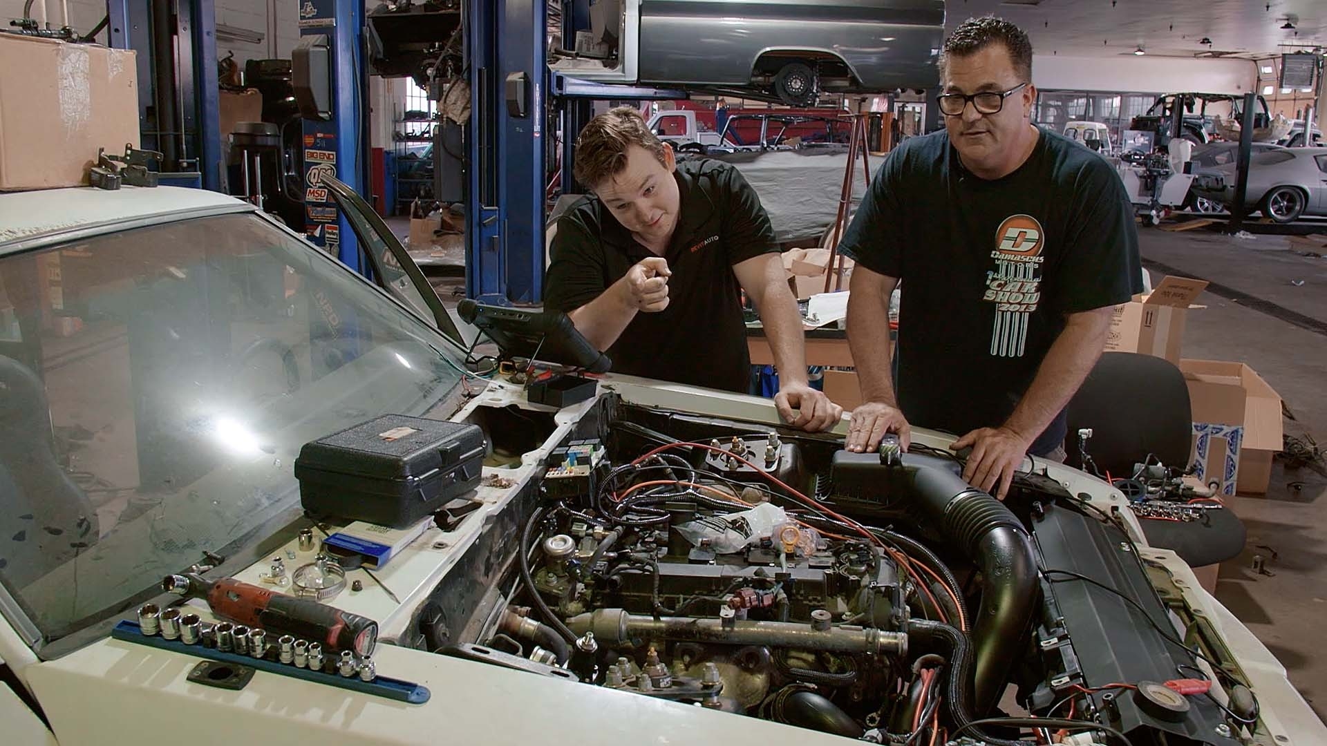 Junkyard Empire 4, Episode 6 Wired for Speed MotorTrend