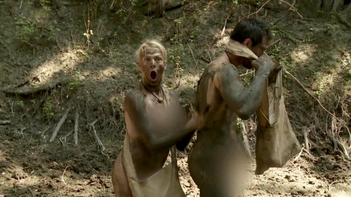 Naked and Afraid - S10 E1 Naked Gets Weird - Discovery GO