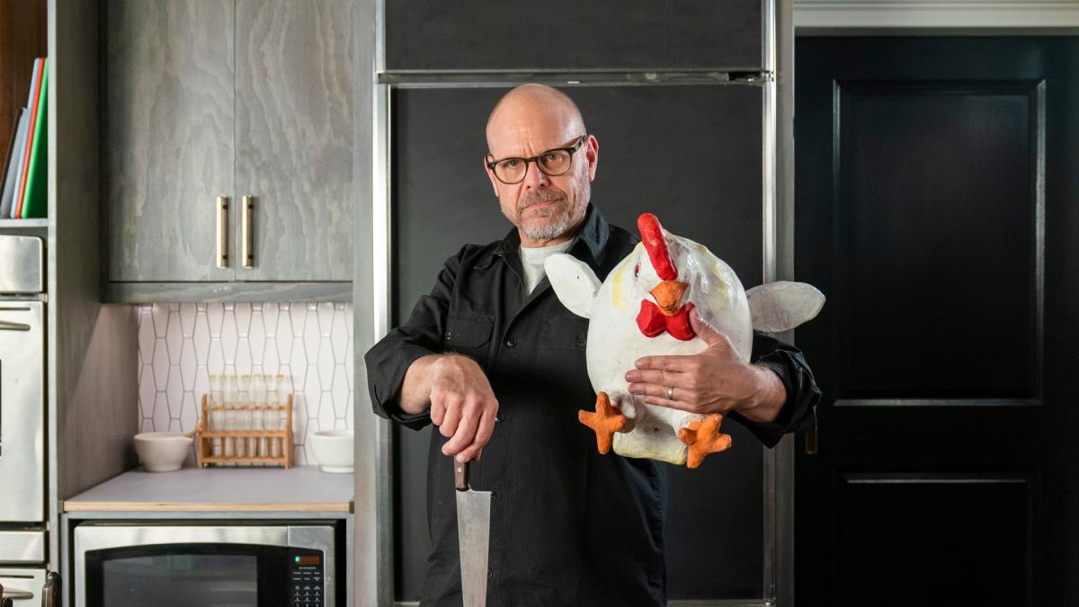 Video: Alton Brown and The Food Lab Play With Chicken