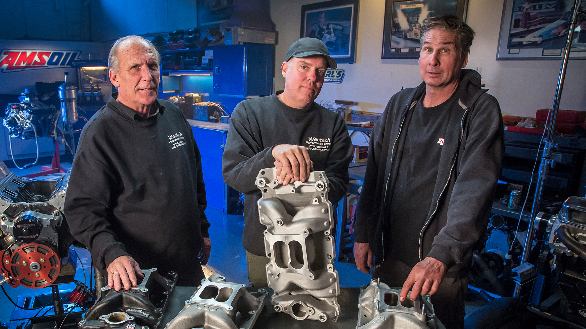 Engine Masters 4, Episode 42 SBC DualPlane Shootout MotorTrend