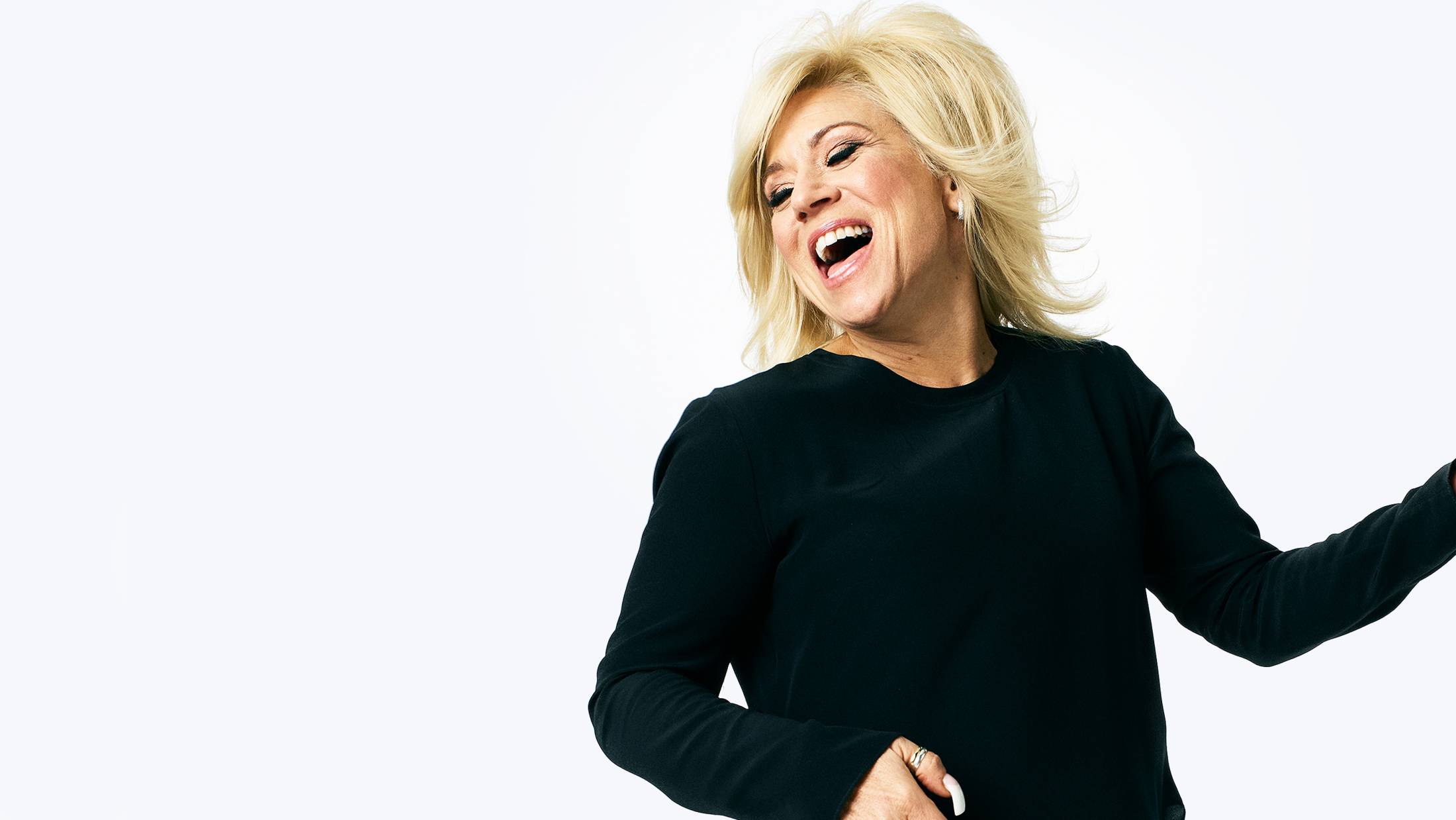 Stream Long Island Medium discovery+