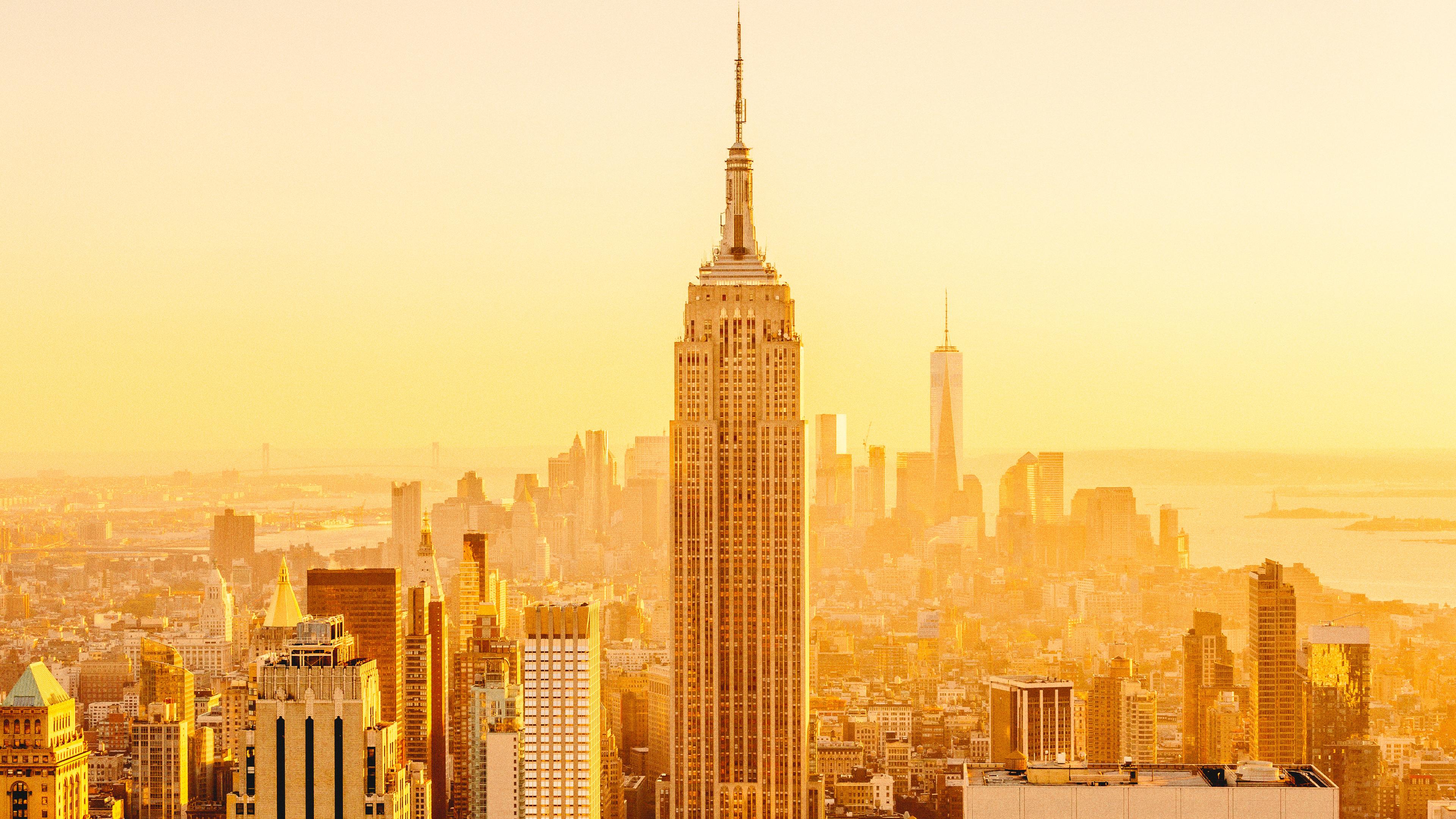 Stream Selling New York discovery+