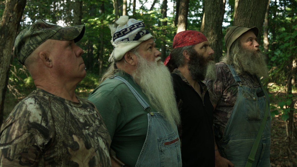 Mountain Monsters - S6 E4 Huckleberry's Monster - TRVL GO