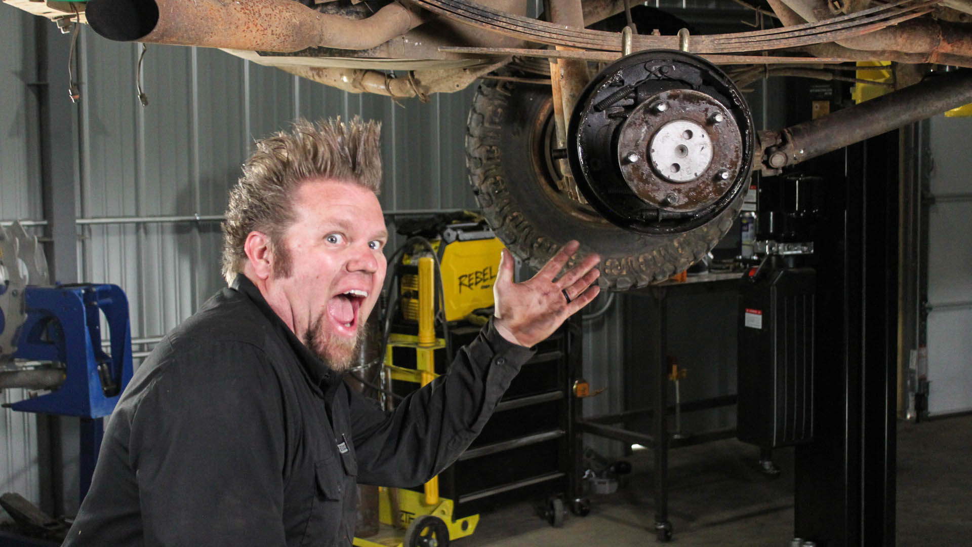 FourWheeler 1, Episode 4 Full Float vs. SemiFloat Axle MotorTrend