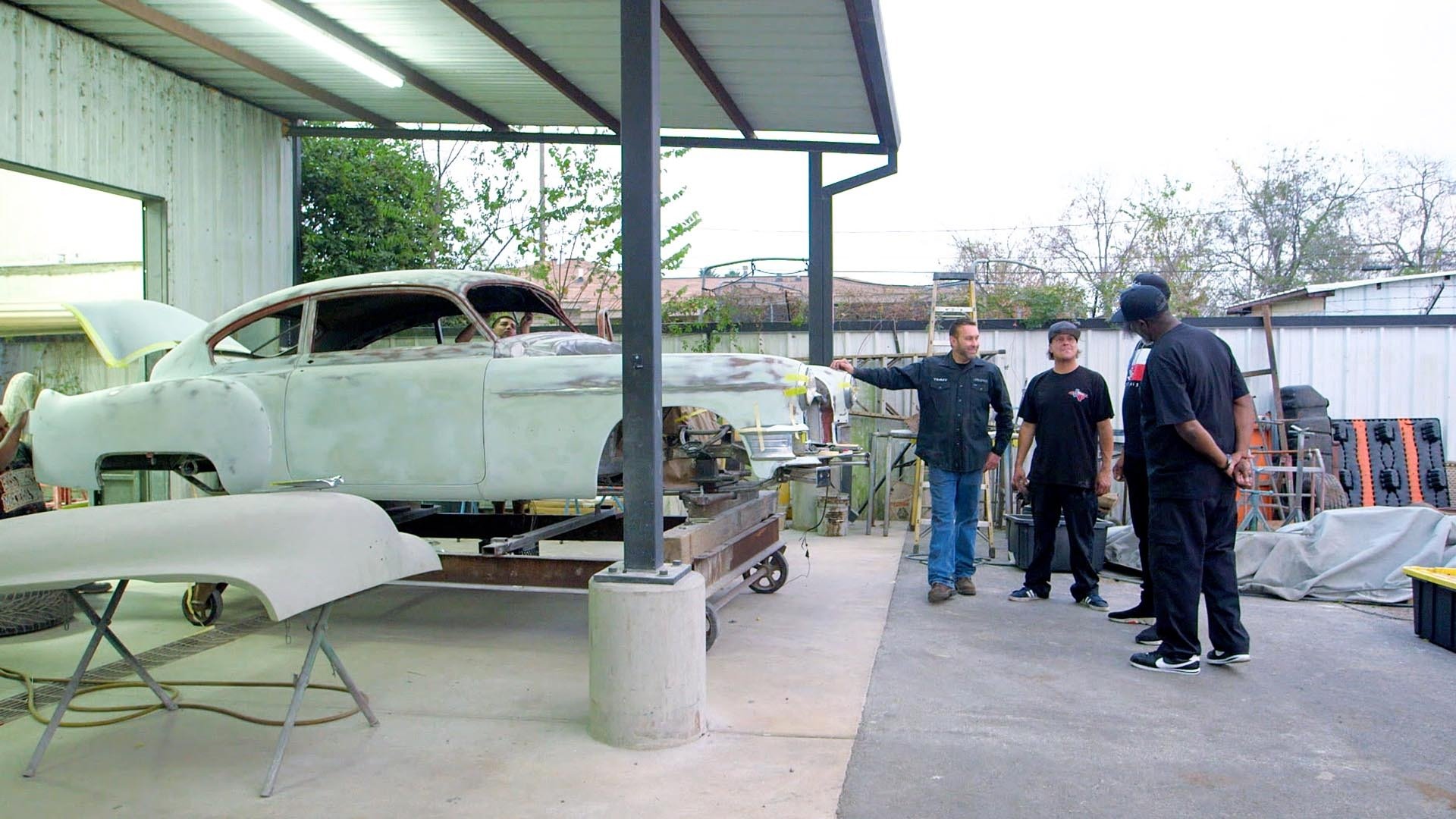 Texas Metal 3x11 Earl Campbell's Custom Cadillac - Part 3 - Trakt