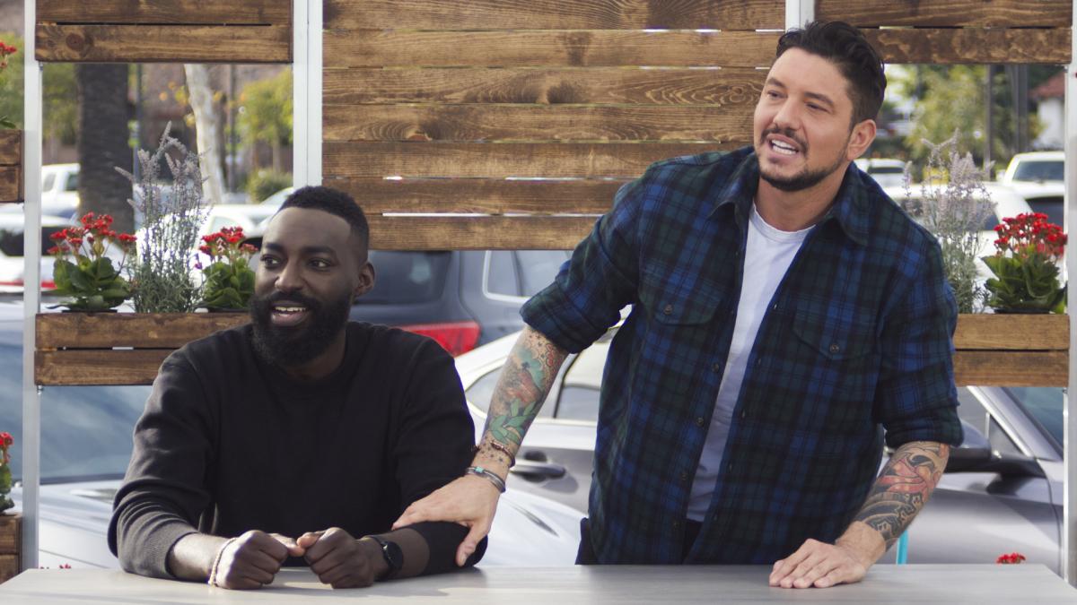 Supermarket Stakeout - S5 E1 Passport to the Parking Lot - Food Network GO, image size:1200x675