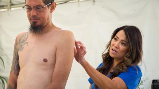 Dr Pimple Popper': Larry has a lump on his leg that looks like 'Double D  breasts', can Dr Lee help him?