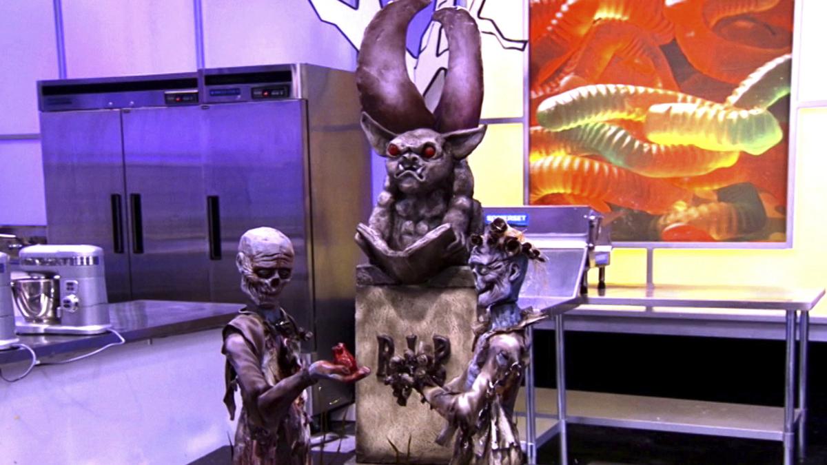 Halloween Wars - S2 E4 Zombie Wedding - Food Network GO