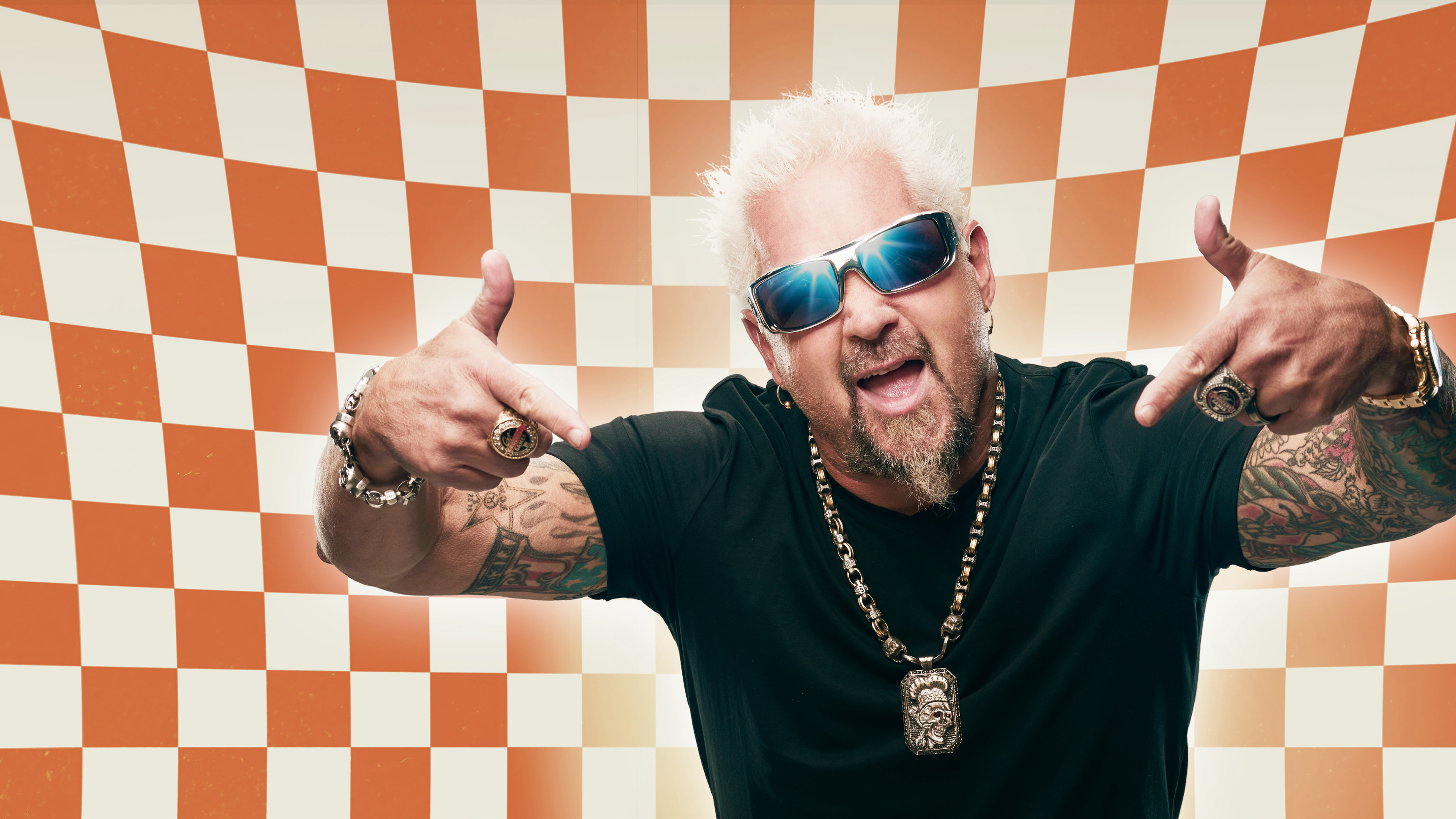 Stream Diners, Drive-Ins, and Dives | discovery+