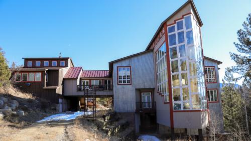 Zillow Gone Wild - HGTV | HGTV