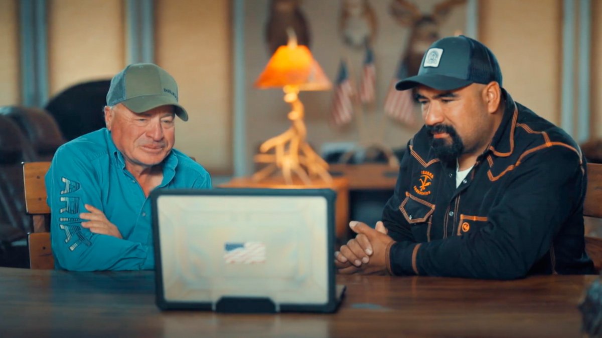 Gold Rush: Mine Rescue with Freddy & Juan - Discovery GO
